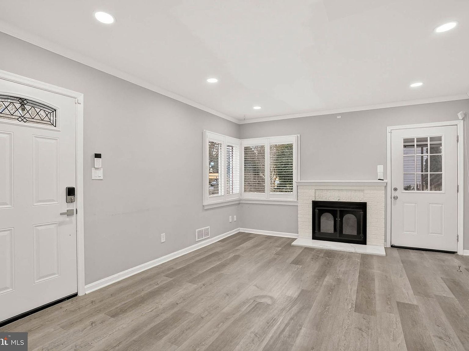 110 Melbourne Ave Silver Spring, MD 20901 - Thumbnail 3