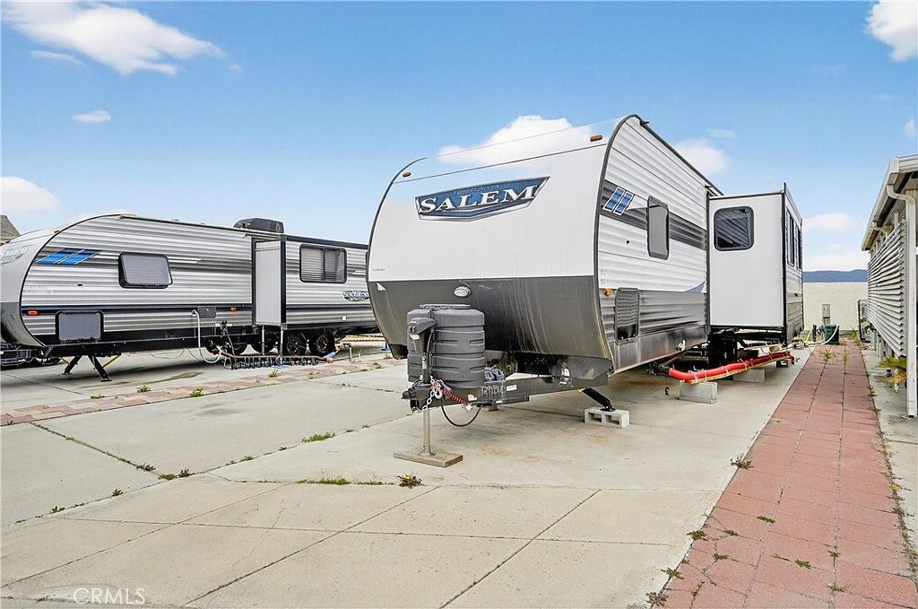 1295 S Cawston Ave Space 62 Hemet, CA 92545 - Thumbnail 3