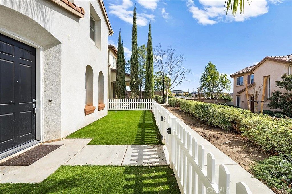 27737 Bluebell Ct Murrieta, CA 92562 - Thumbnail 3