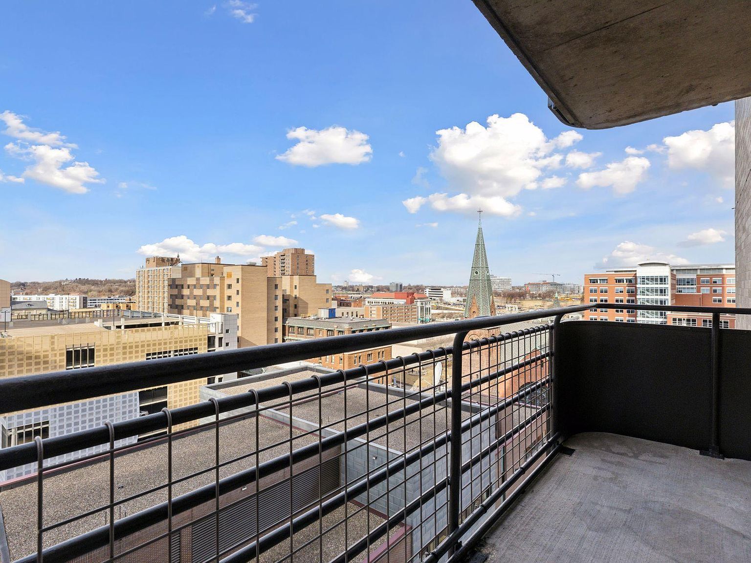 66 9th St #1609 Saint Paul, MN 55101 - Thumbnail 3