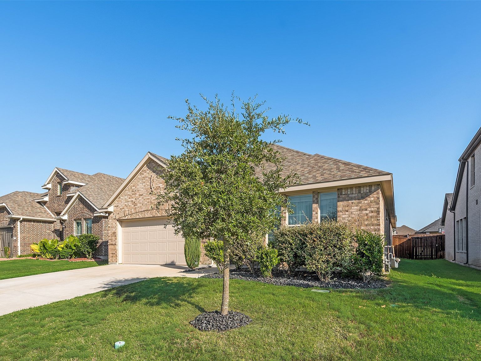 624 Hazeltine Rd Red Oak, TX 75154 - Thumbnail 3