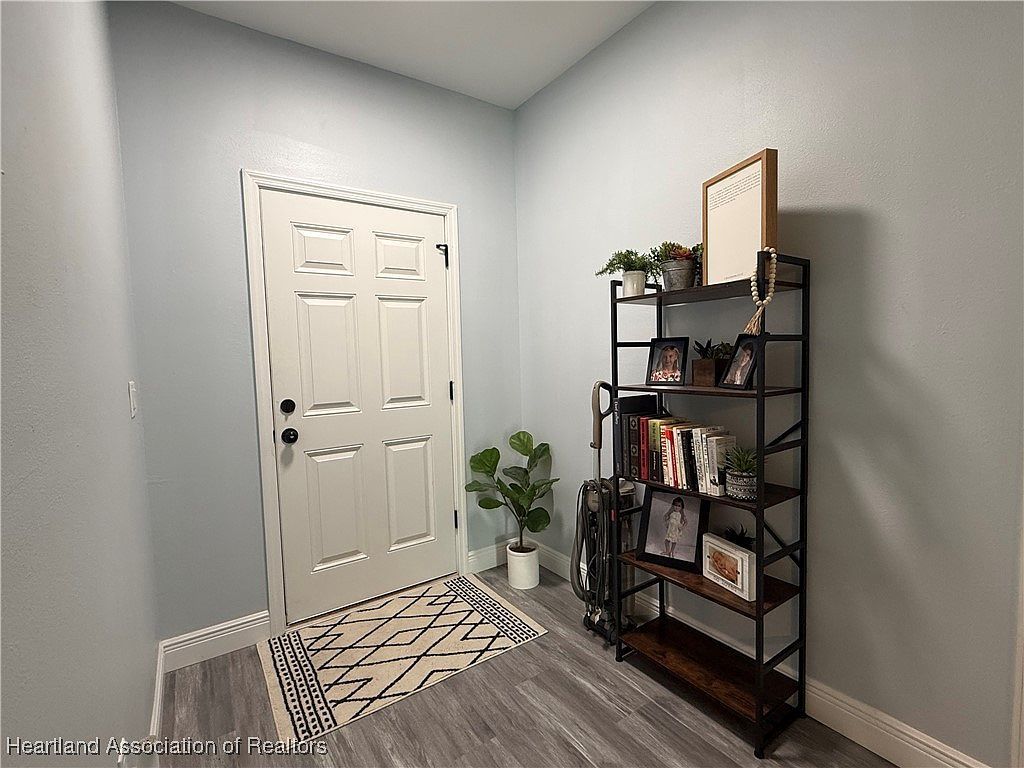 424 Branbury Ave Lake Placid, FL 33852 - Thumbnail 3