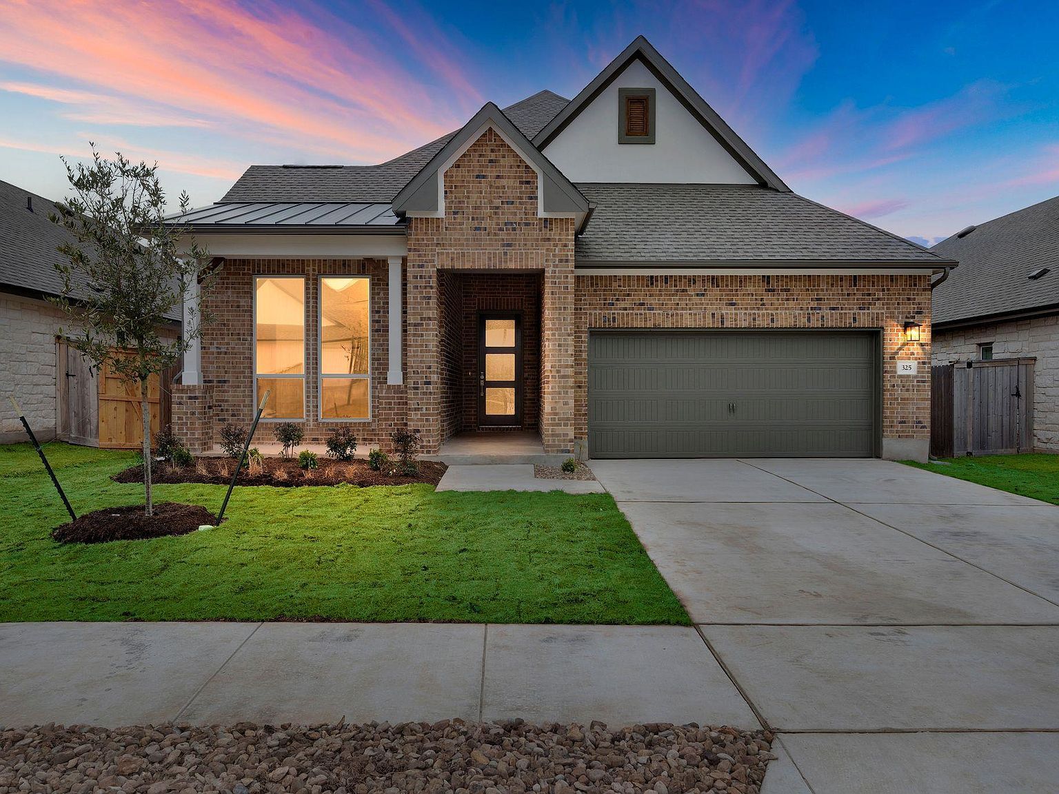 325 Crescent Heights Dr Georgetown, TX 78628 - Thumbnail 3