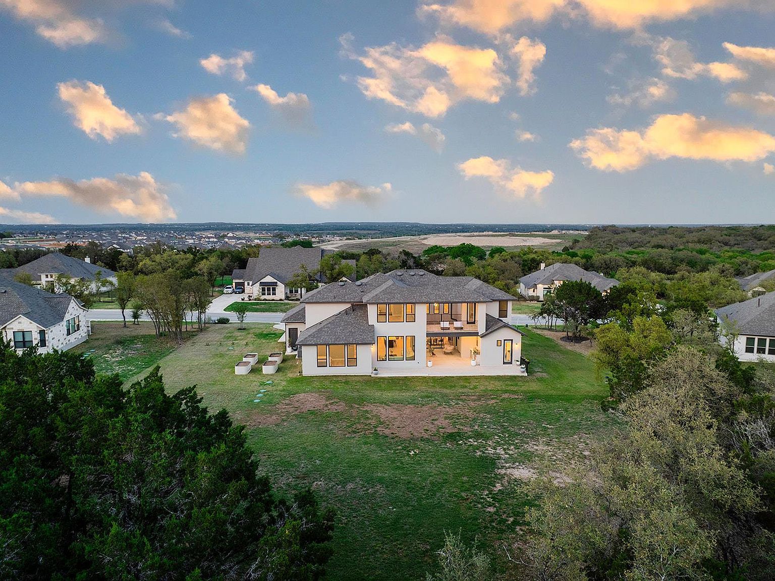 216 Spence Ln Liberty Hill, TX 78642 - Thumbnail 3