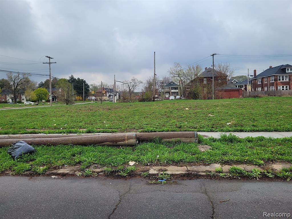 2237 W Philadelphia St Detroit, MI 48206 - Thumbnail 3