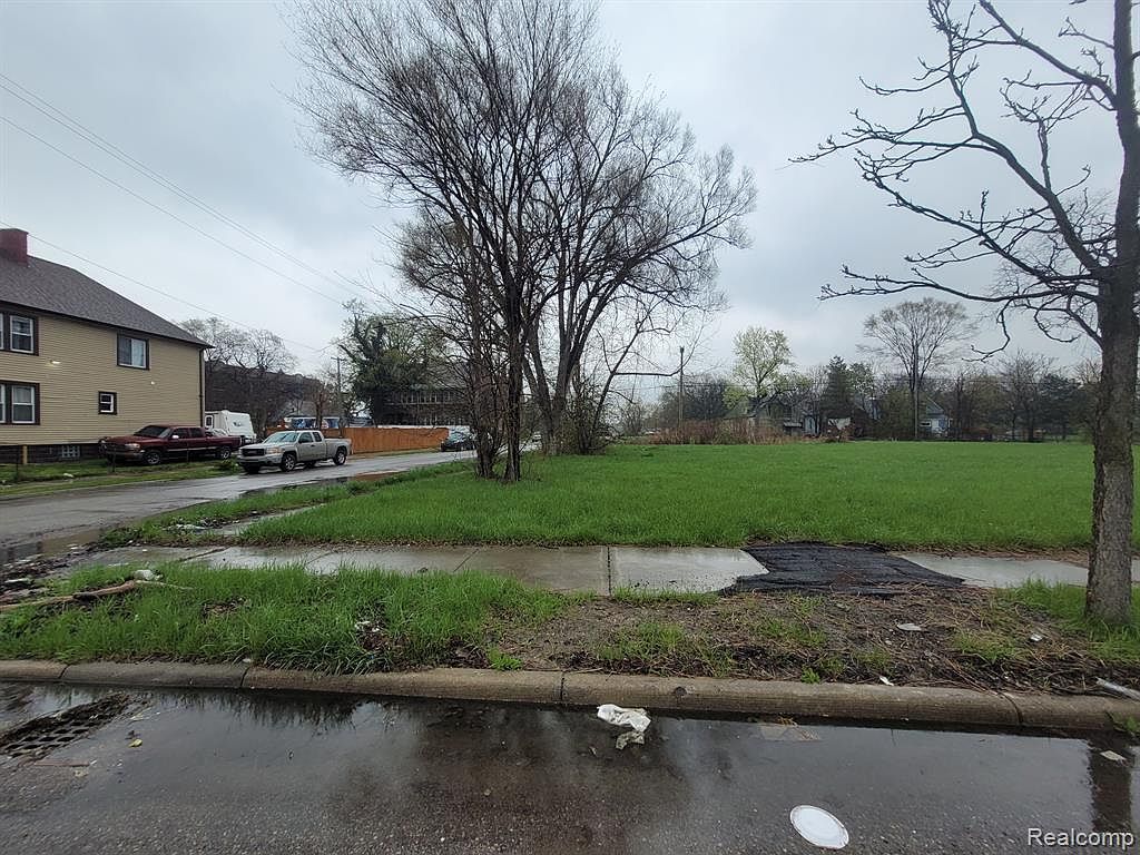3102 24th St Detroit, MI 48216 - Thumbnail 3