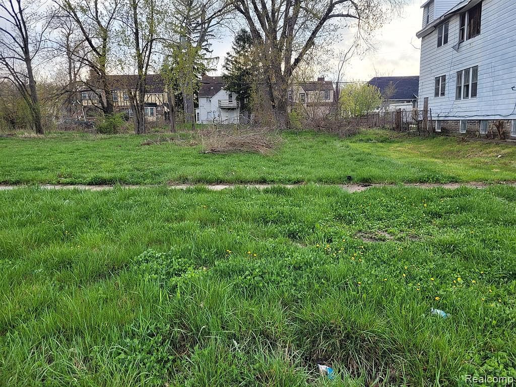 16825 Log Cabin St Detroit, MI 48203 - Thumbnail 3