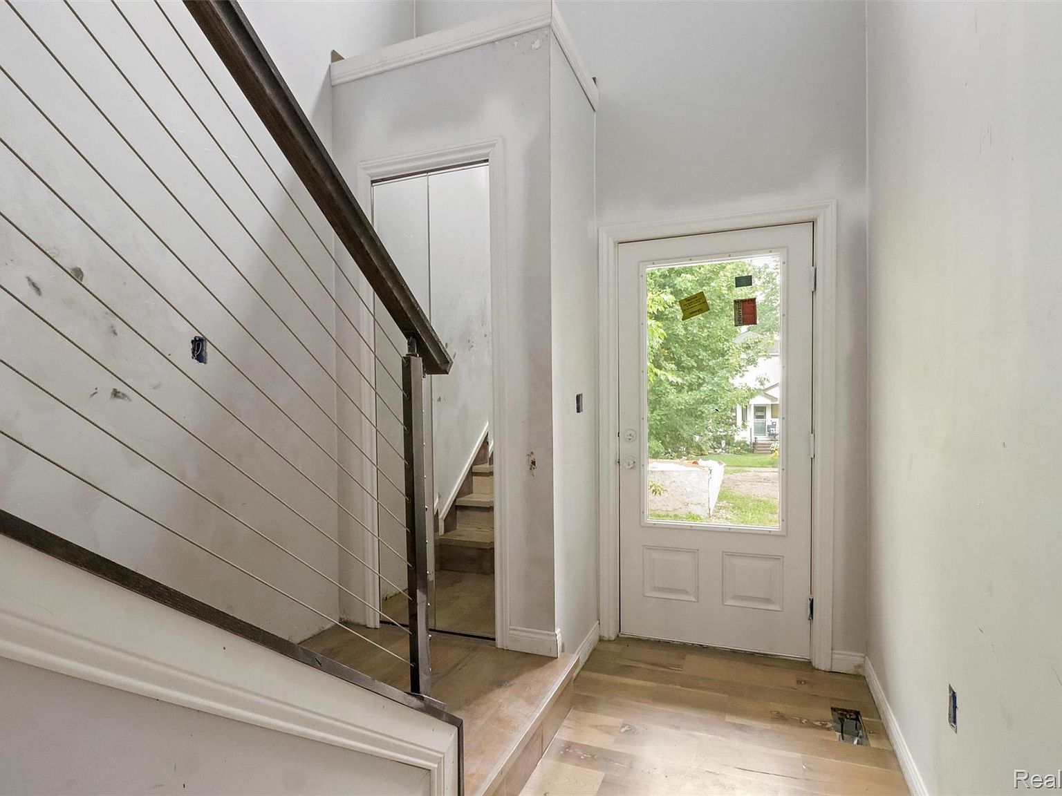 8475 Stout Ave Warren, MI 48093 - Thumbnail 3