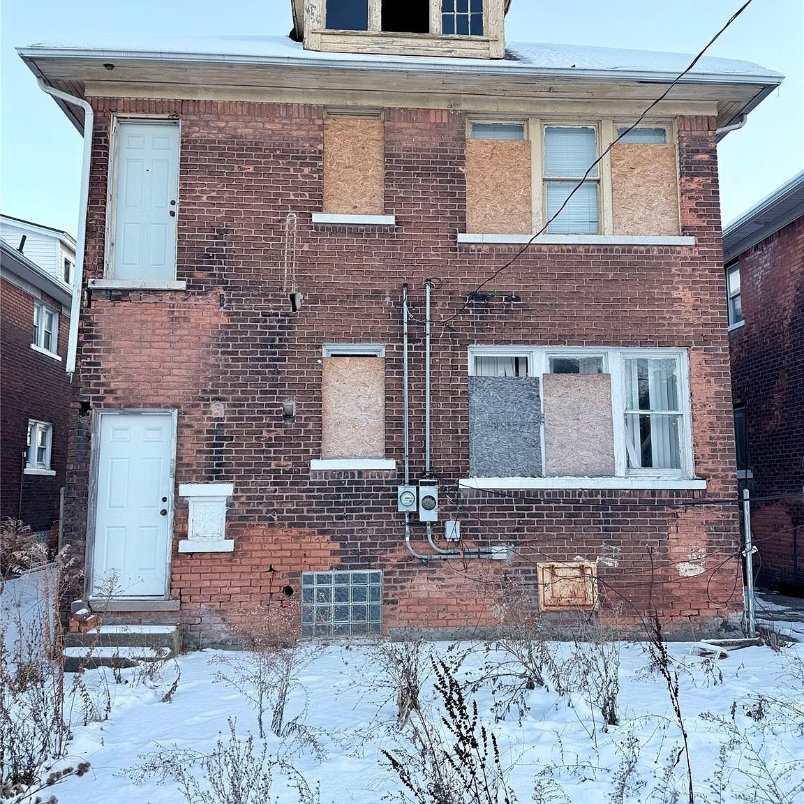 2250 Taylor St Detroit, MI 48206 - Thumbnail 3