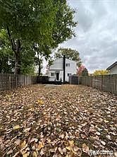 27121 Brush St Madison Heights, MI 48071 - Thumbnail 3