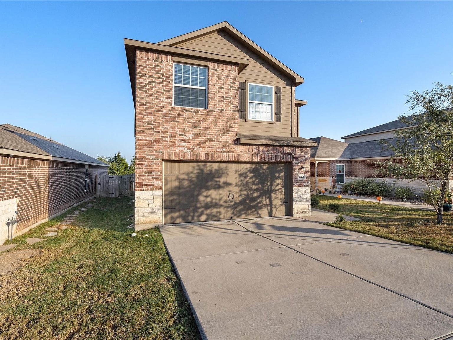 20205 Grover Cleveland Way Manor, TX 78653 - Thumbnail 3