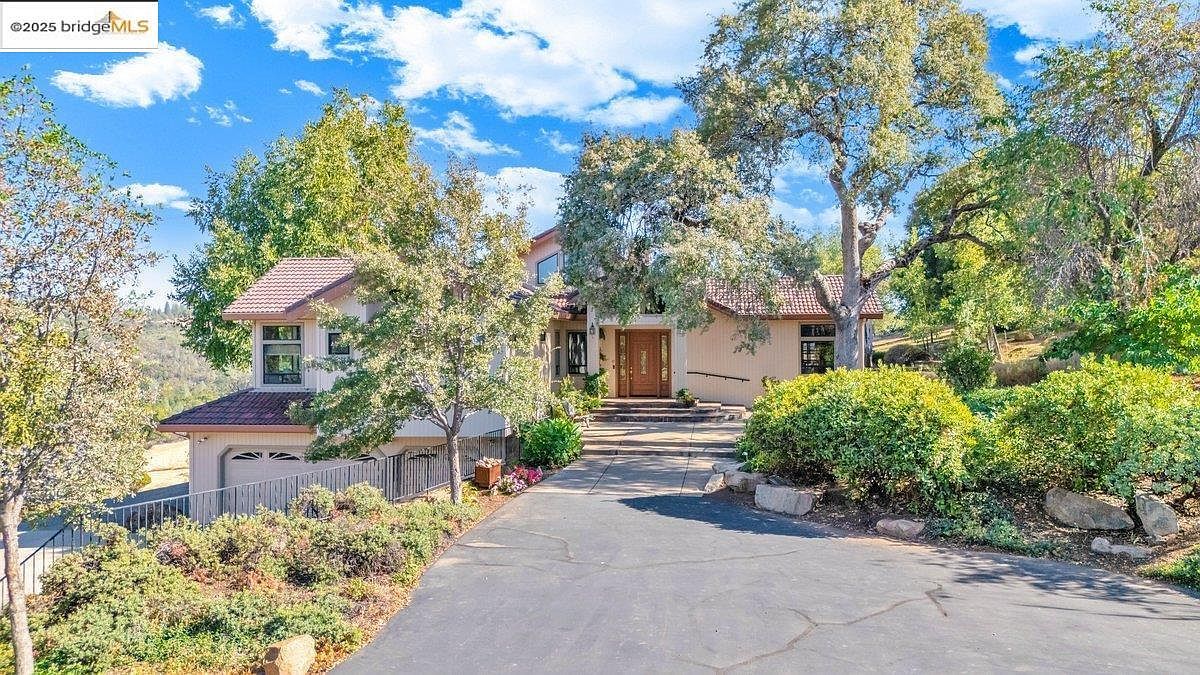 13700 Clements Rd Groveland, CA 95321 - Thumbnail 3