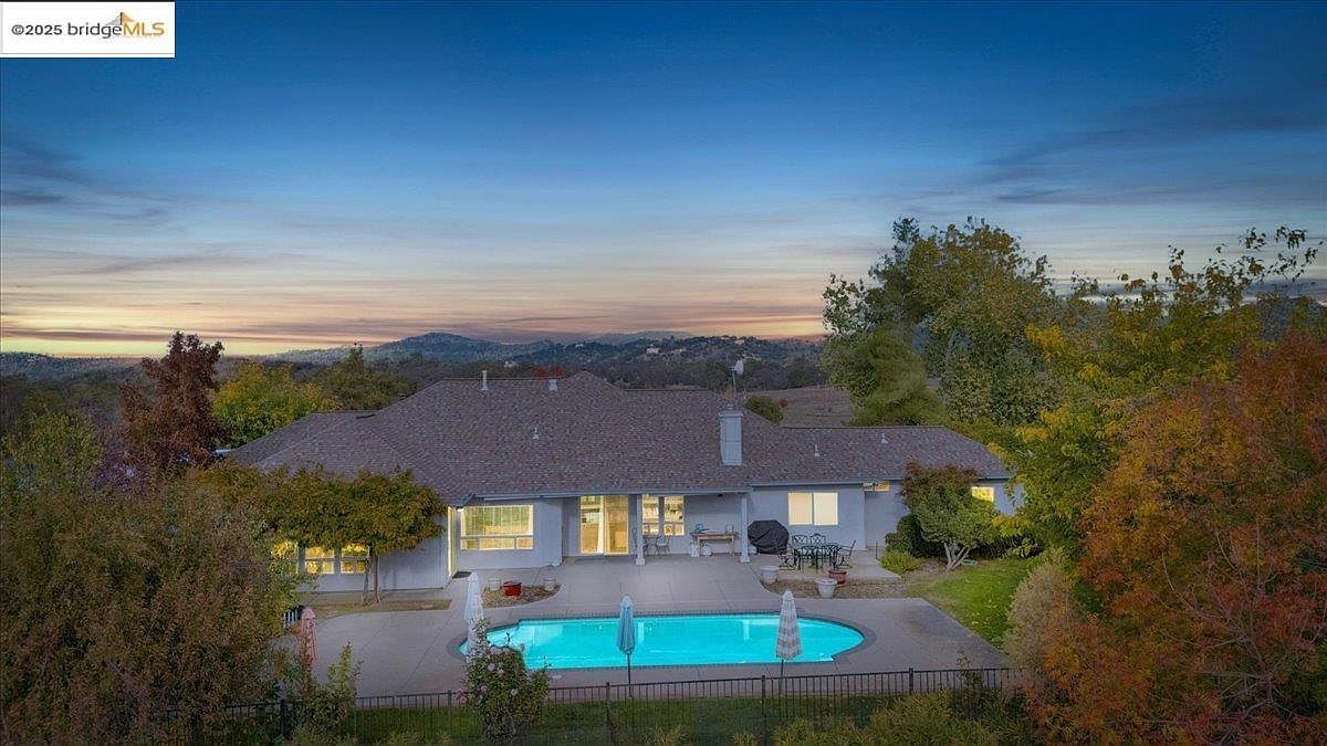 10200 Bell Mooney Rd Jamestown, CA 95327 - Thumbnail 3