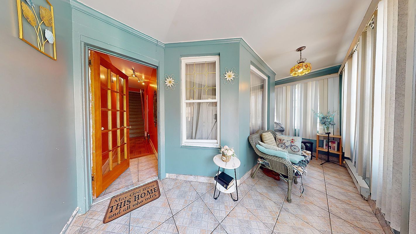 1563 E 46th St Brooklyn, NY 11234 - Thumbnail 3