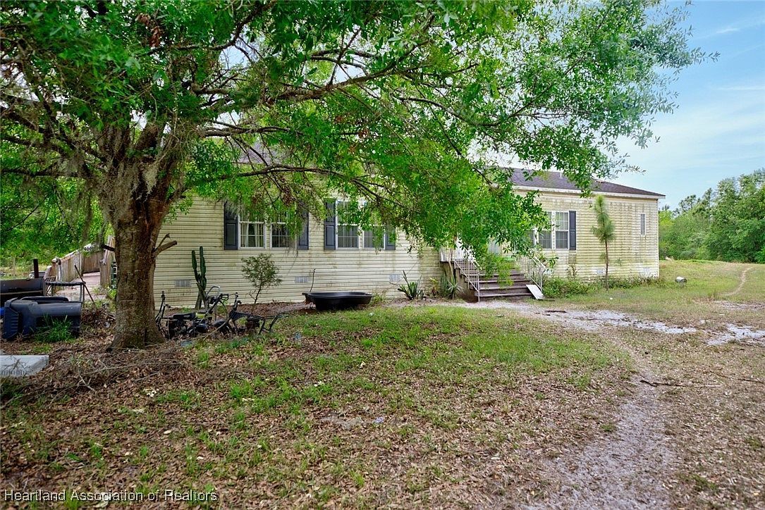 74 Oakridge Dr Frostproof, FL 33843 - Thumbnail 3