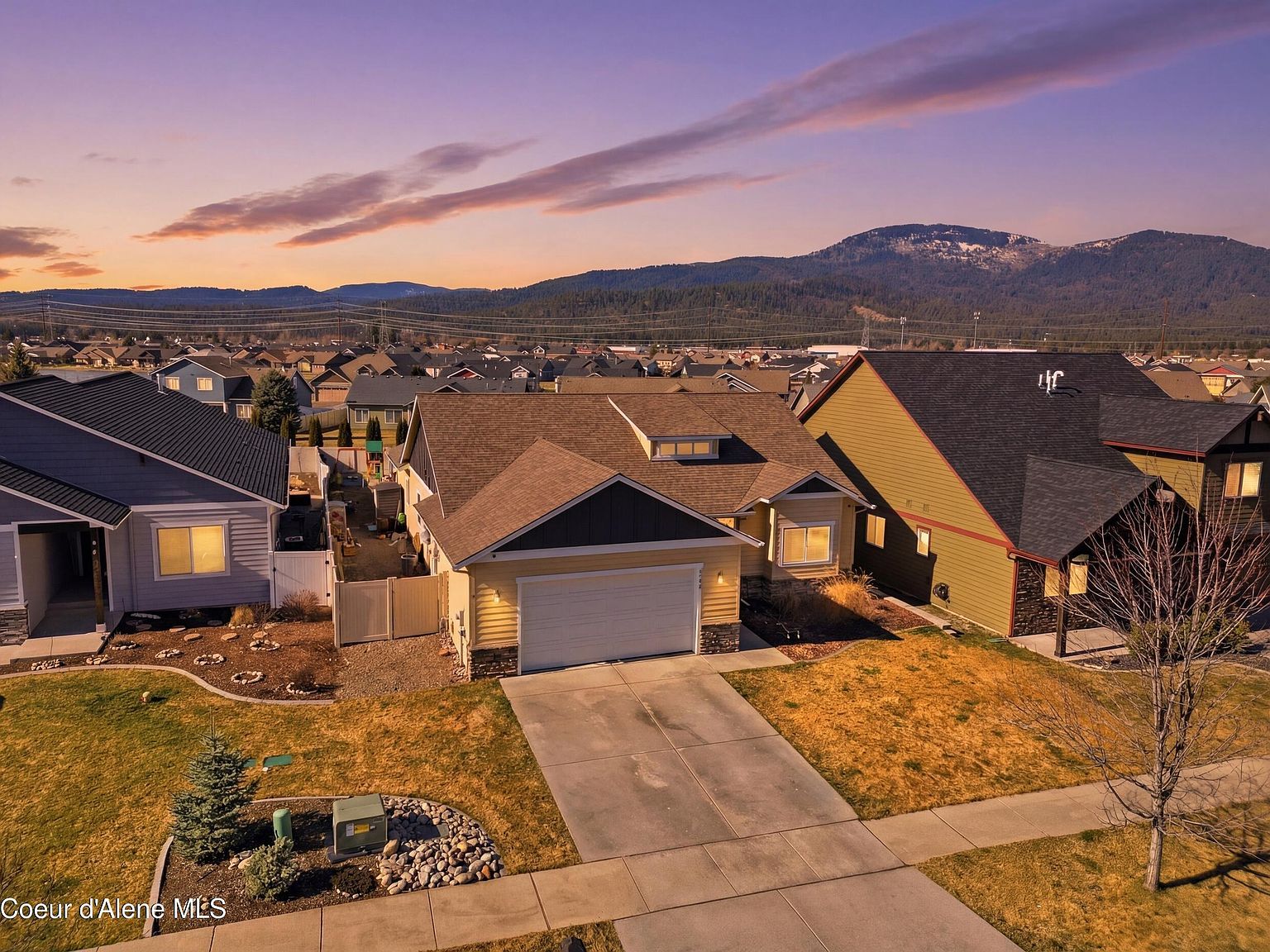 13421 N Shimmering Ct Rathdrum, ID 83858 - Thumbnail 3