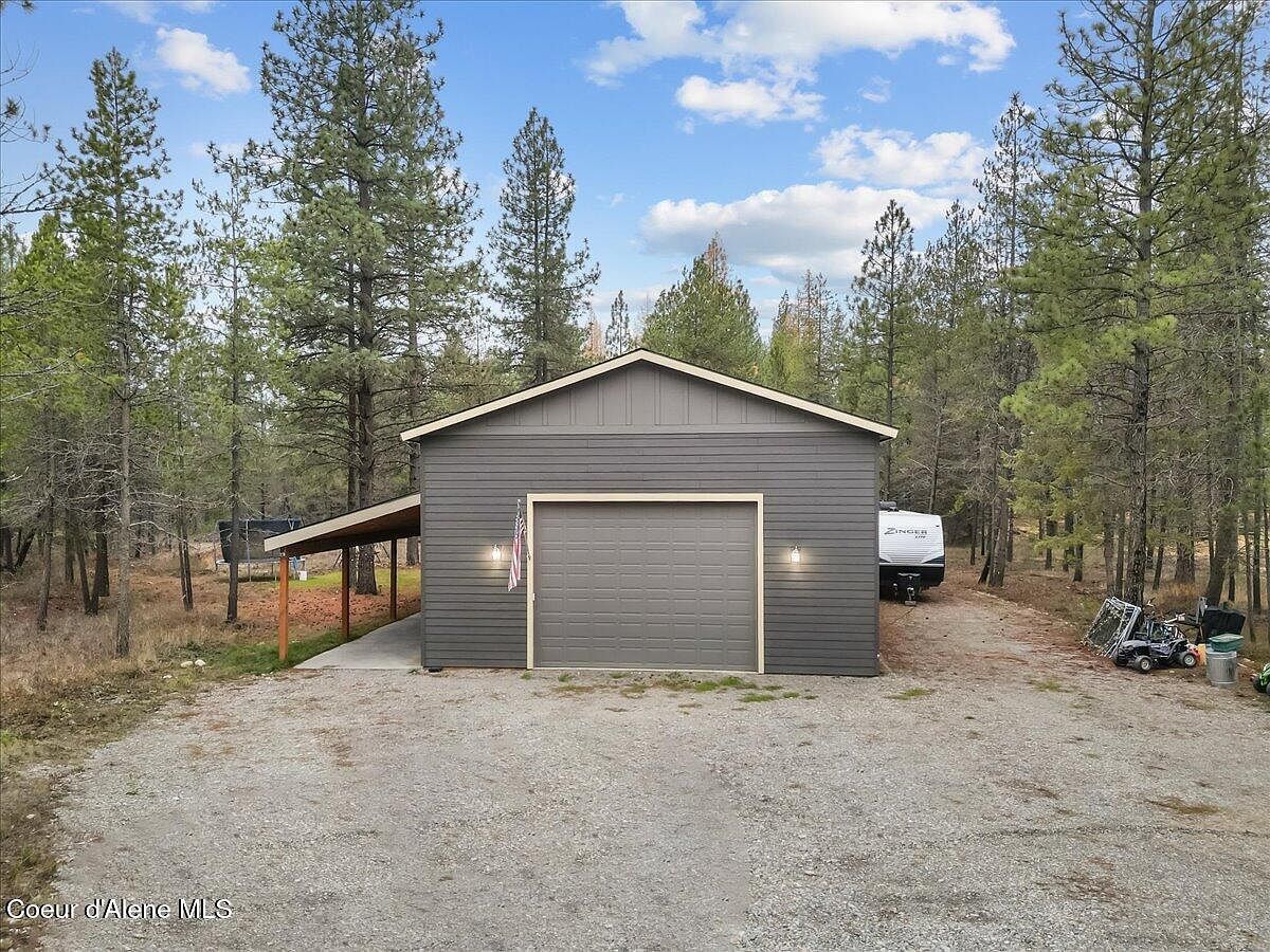 172 Wyatt Ln Spirit Lake, ID 83869 - Thumbnail 3