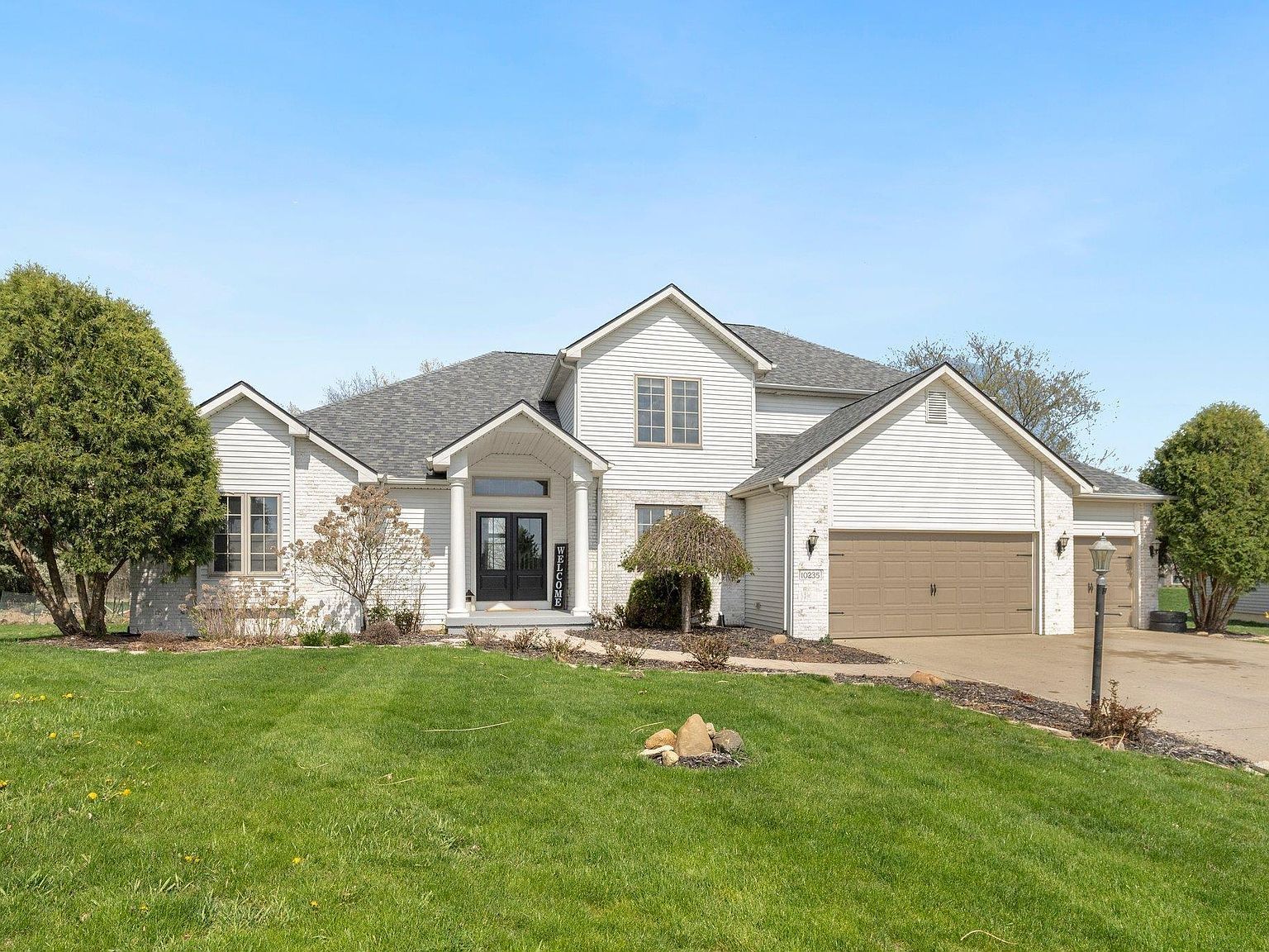 10235 Consta Verde Cmns Leo, IN 46765 - Thumbnail 3