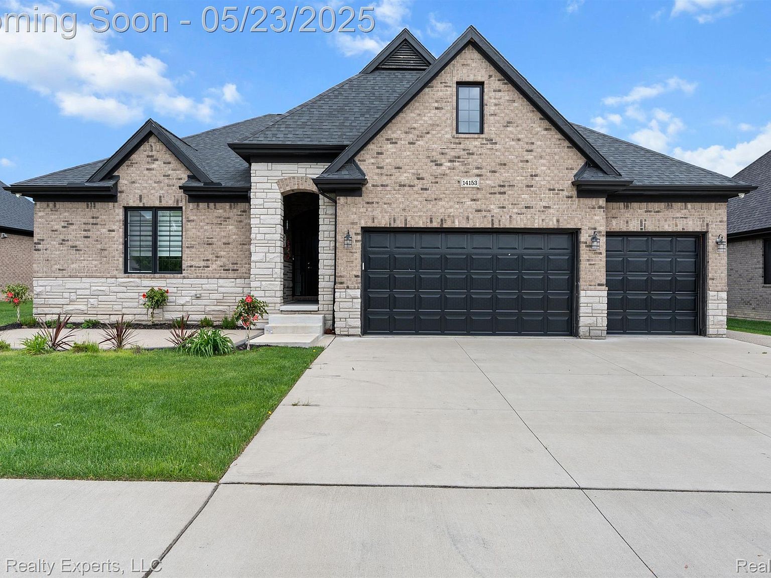 14153 Jode Park Ct Shelby Township, MI 48315 - Thumbnail 3
