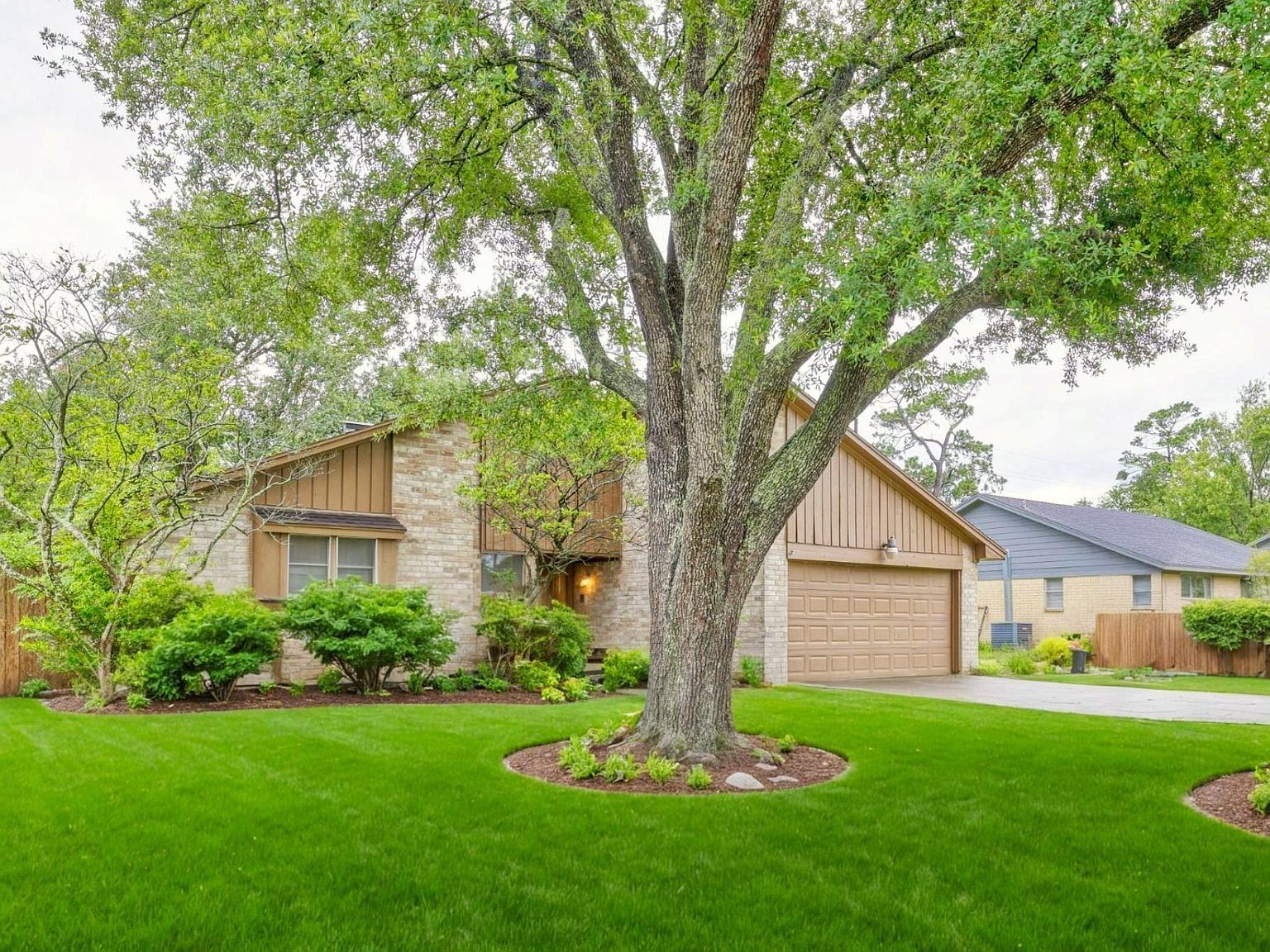 9810 Bayou Woods Dr Baytown, TX 77521 - Thumbnail 3