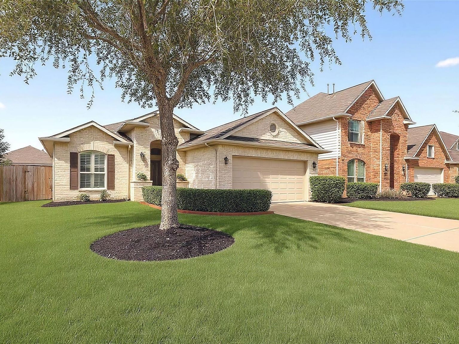 4226 Astoria Manor Ln Fulshear, TX 77441 - Thumbnail 3