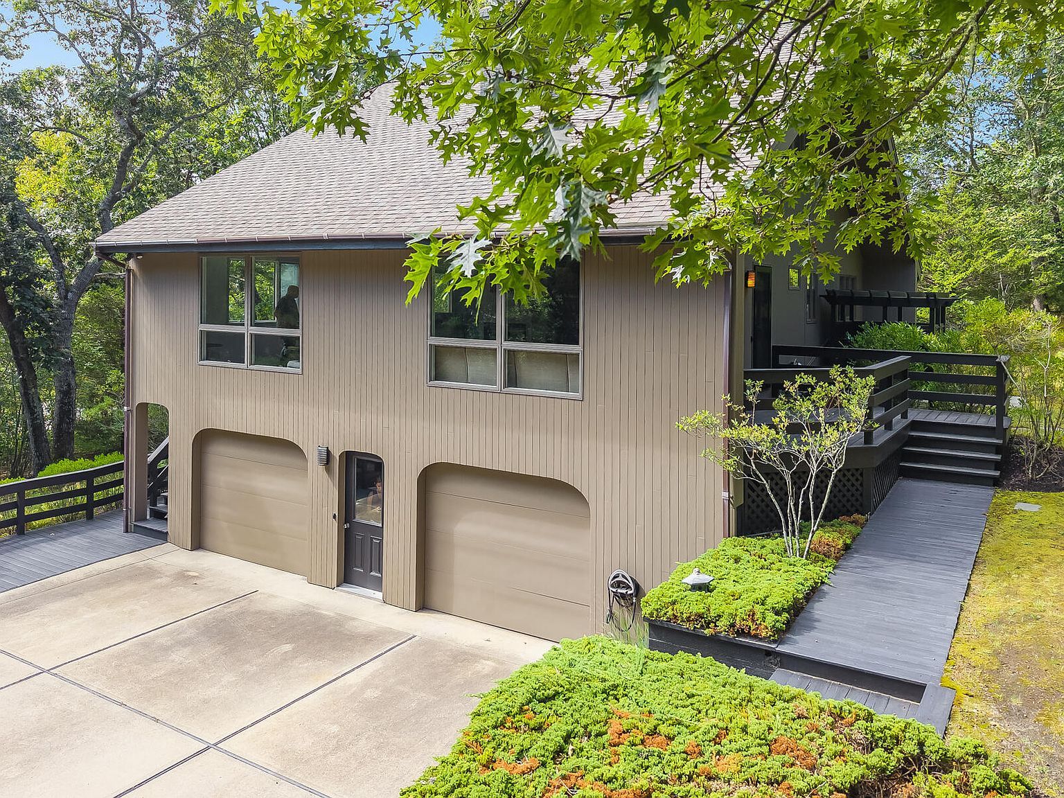 7 Fishermans Rd Truro, MA 02666 - Thumbnail 3