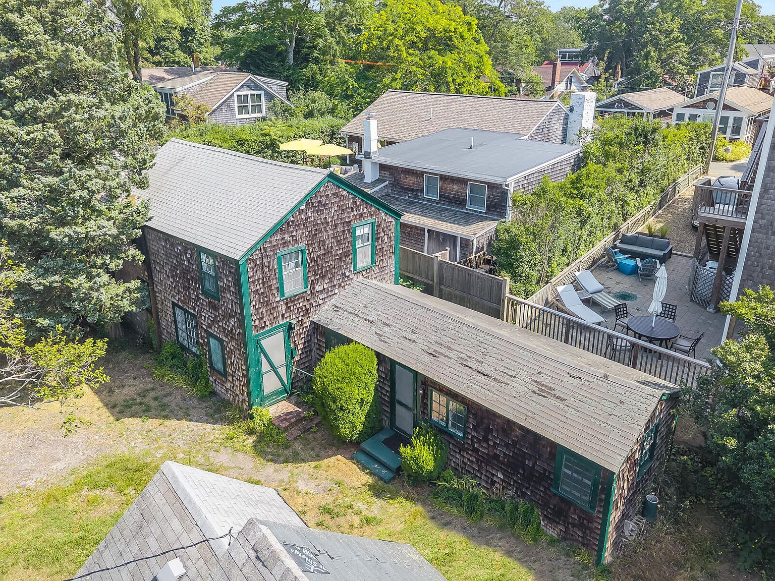 37 Pearl St Provincetown, MA 02657 - Thumbnail 3