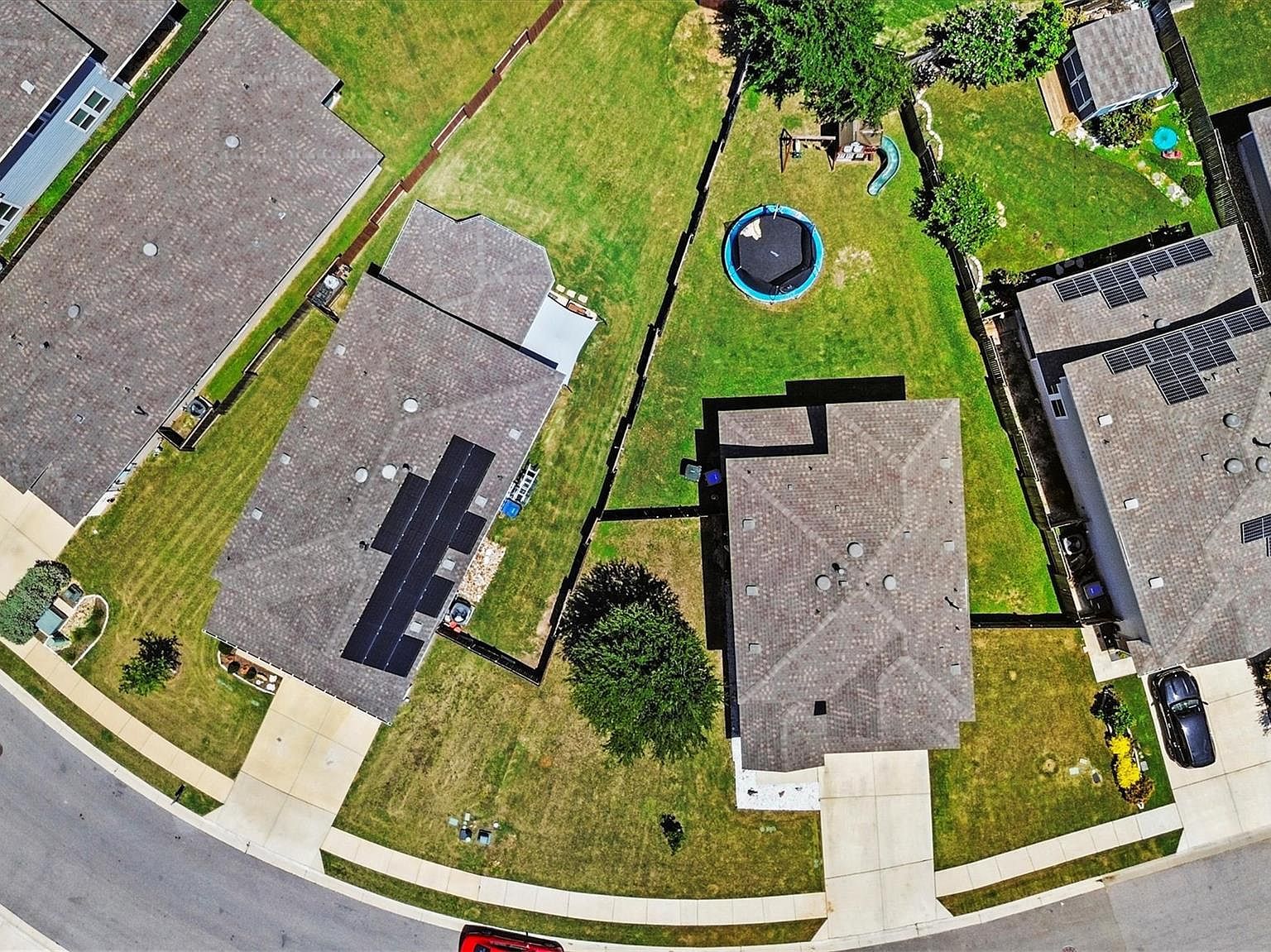 324 Gaida Loop Georgetown, TX 78628 - Thumbnail 3