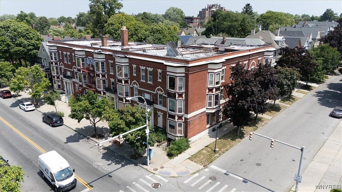 597-605 Elmwood Ave Buffalo, NY 14222 - Thumbnail 3