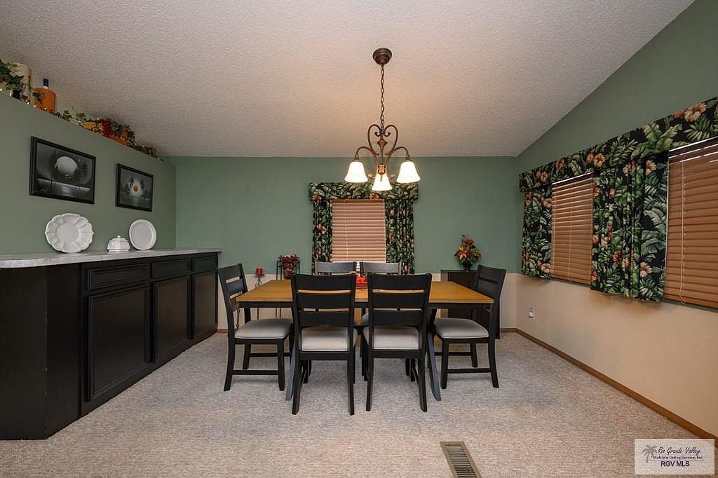 25398 Goldenrod Ln Harlingen, TX 78552 - Thumbnail 3