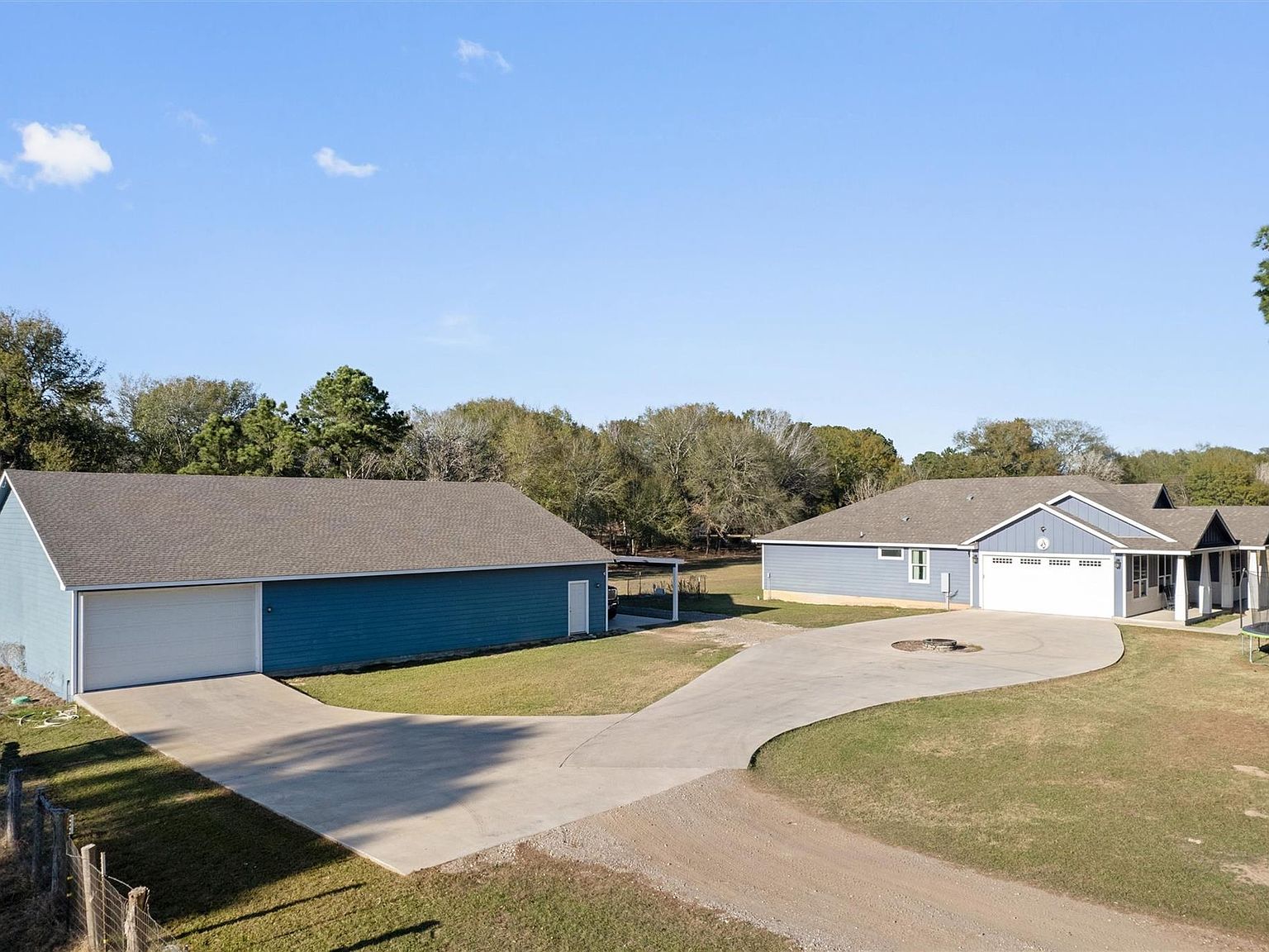 1880 E Highway 21 Paige, TX 78659 - Thumbnail 3