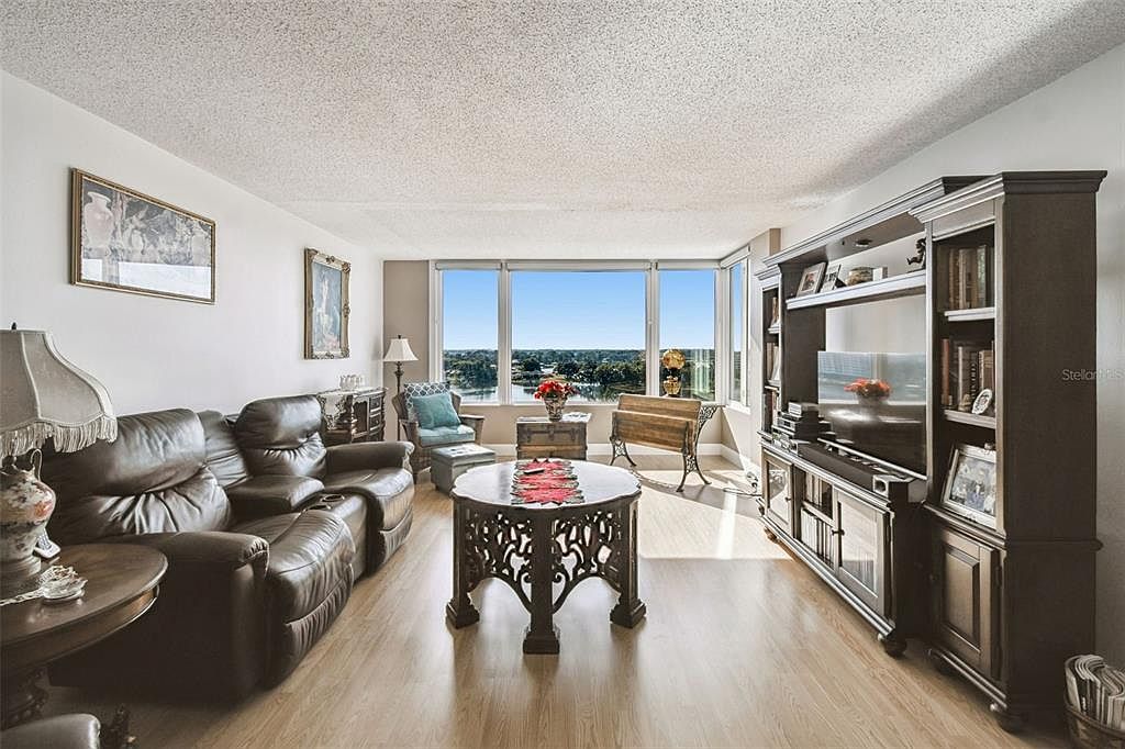 1776 6th St NW APT 808 Winter Haven, FL 33881 - Thumbnail 3