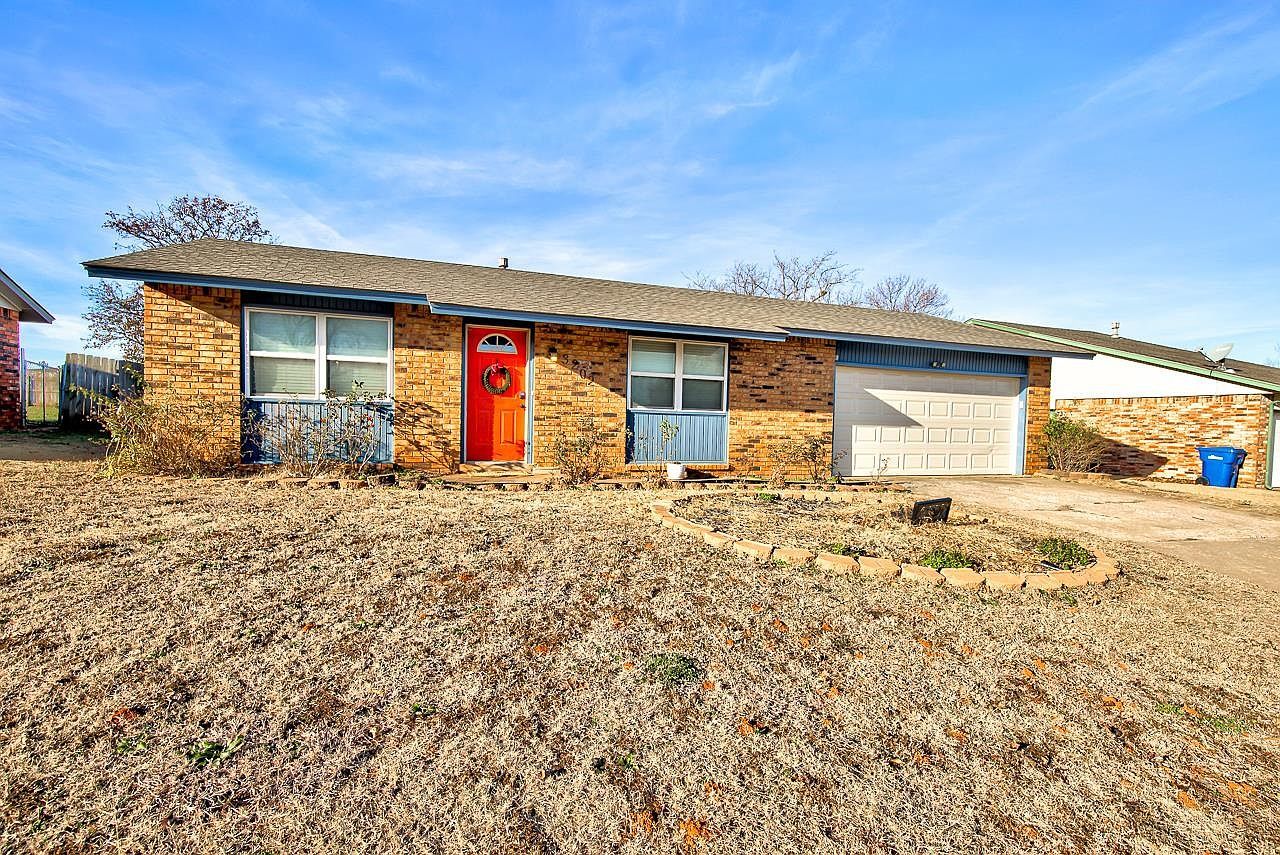 3202 Hillcrest Dr Enid, OK 73701 - Thumbnail 3