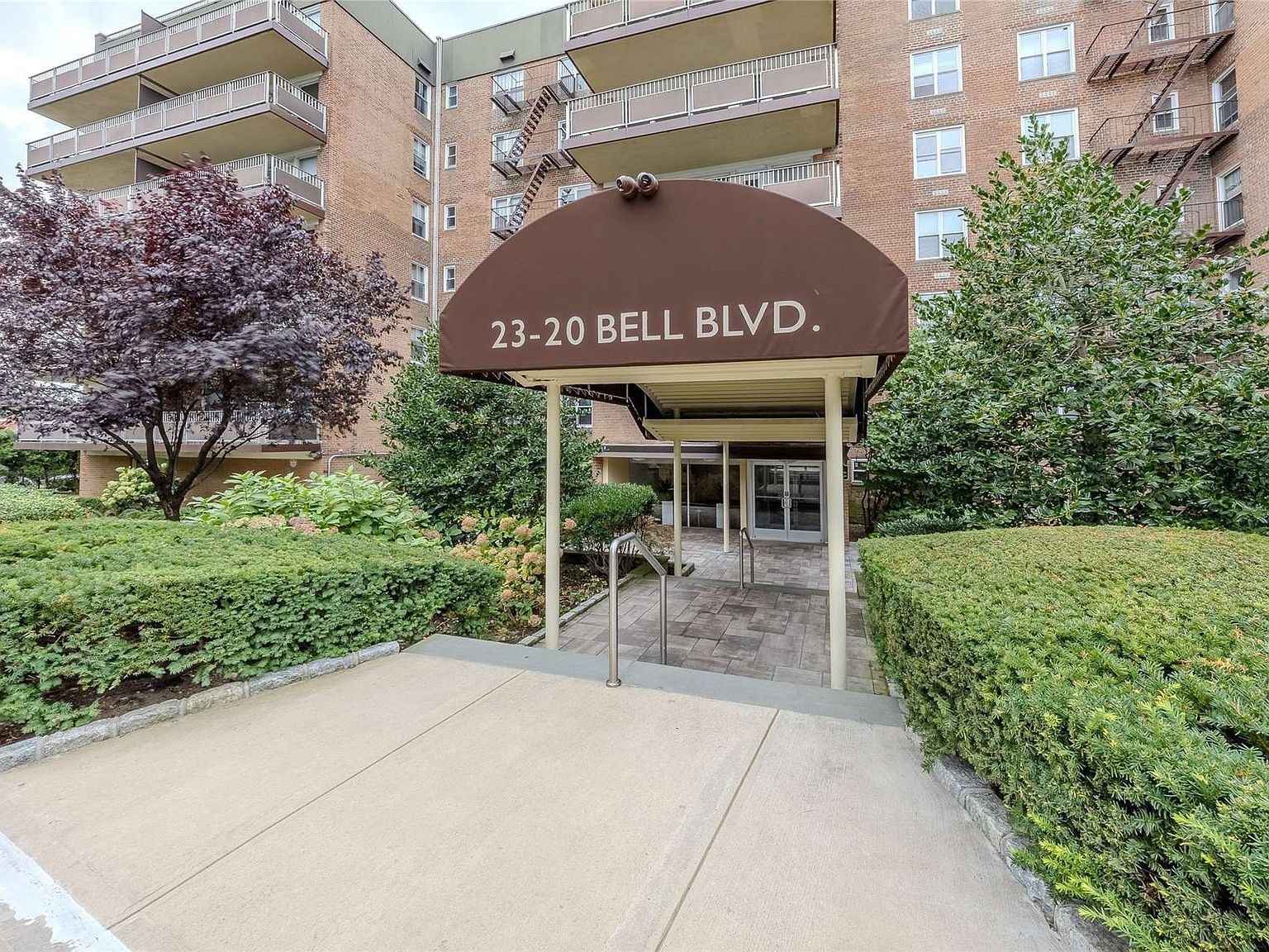 23-20 Bell Blvd UNIT 5F Bayside, NY 11360 - Thumbnail 3