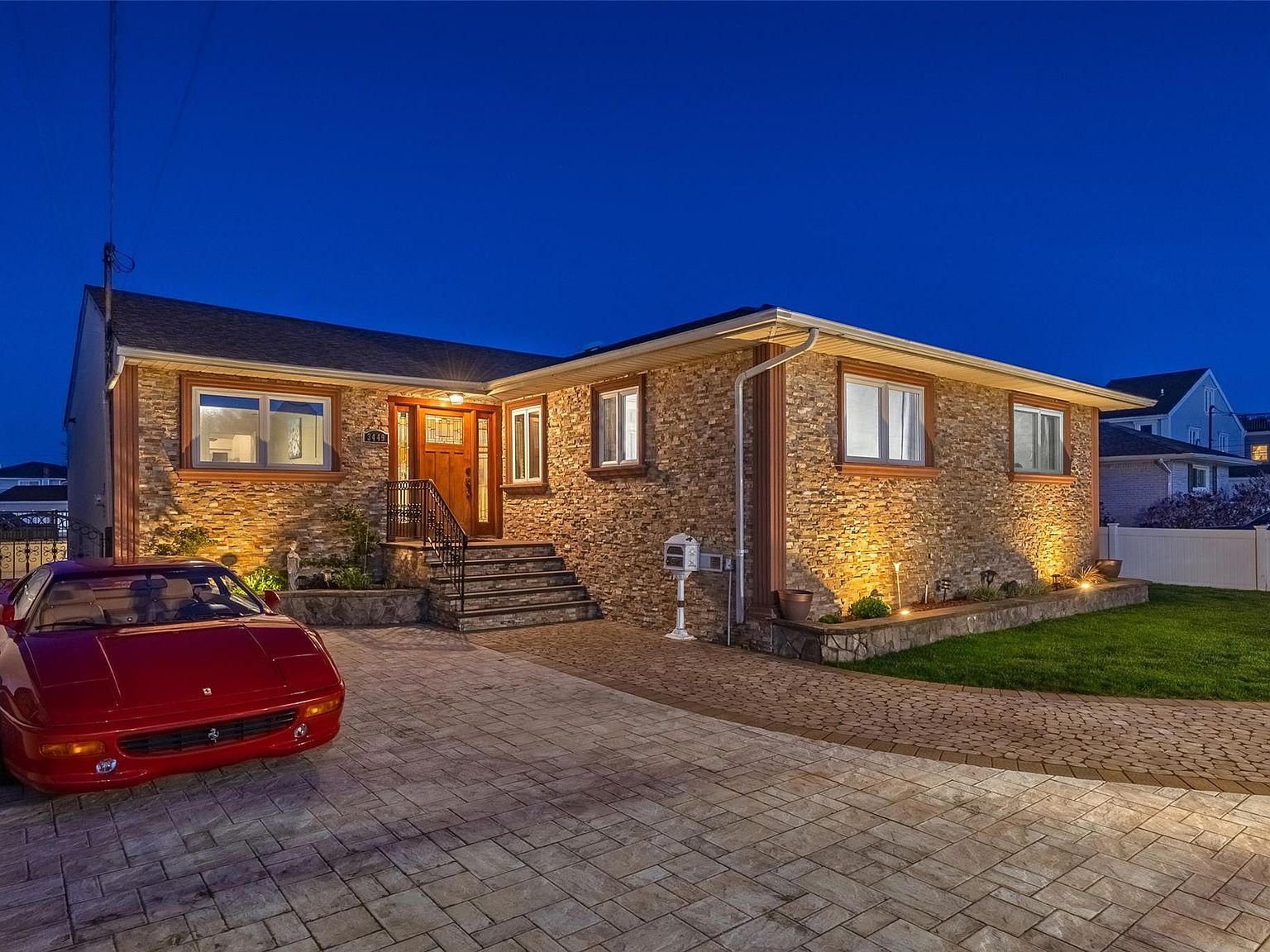 3449 Weidner Ave Oceanside, NY 11572 - Thumbnail 3