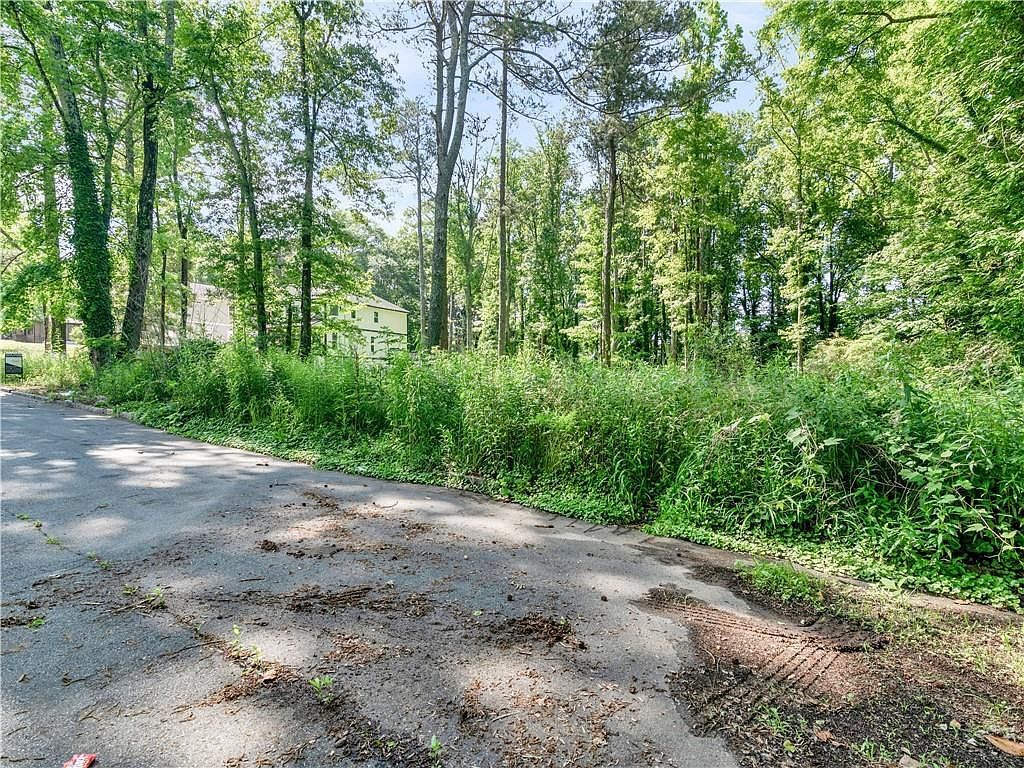 727 Knox Dr SE Atlanta, GA 30315 - Thumbnail 3