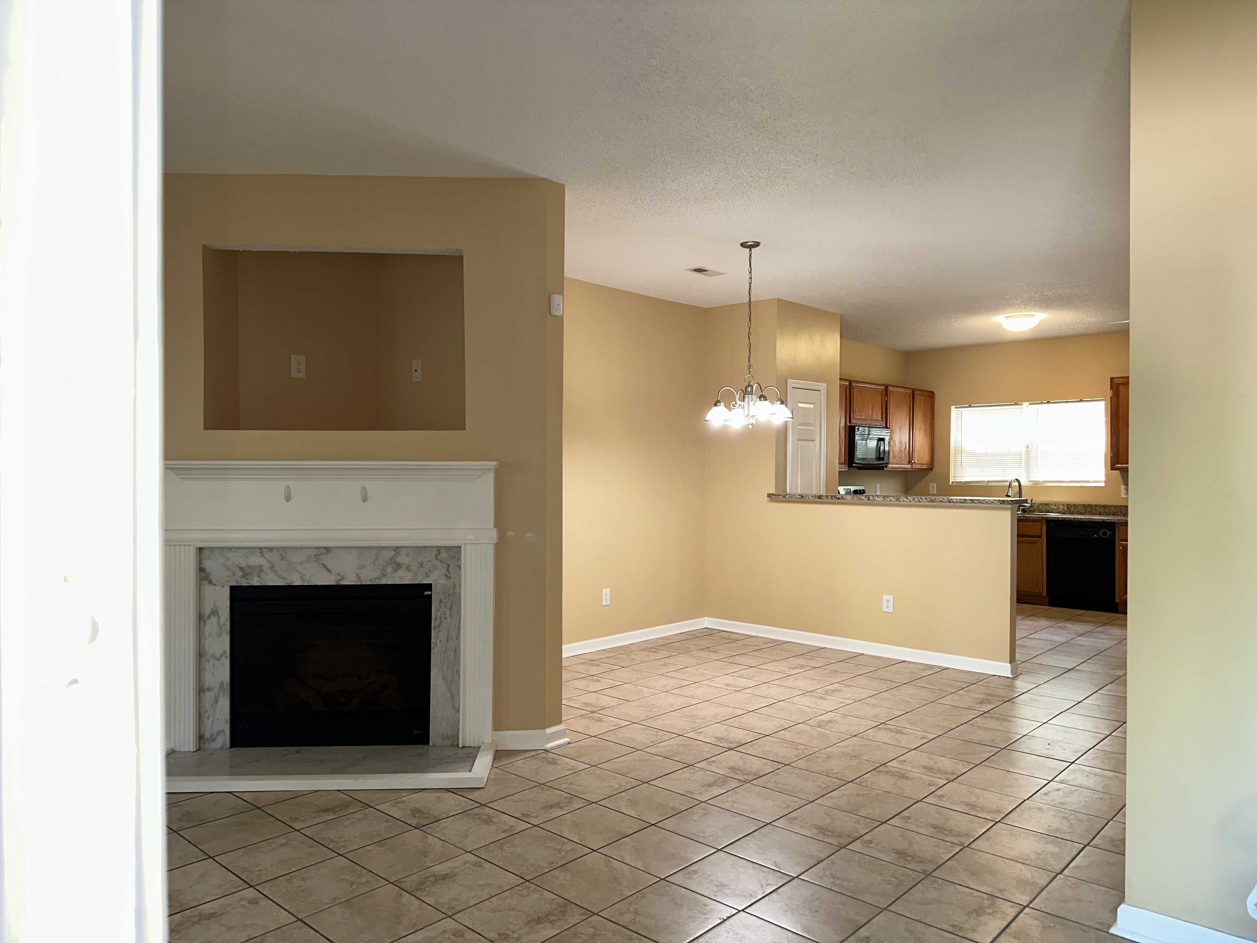 1785 Glen View Way, Hampton, GA, 30228 - Thumbnail 3