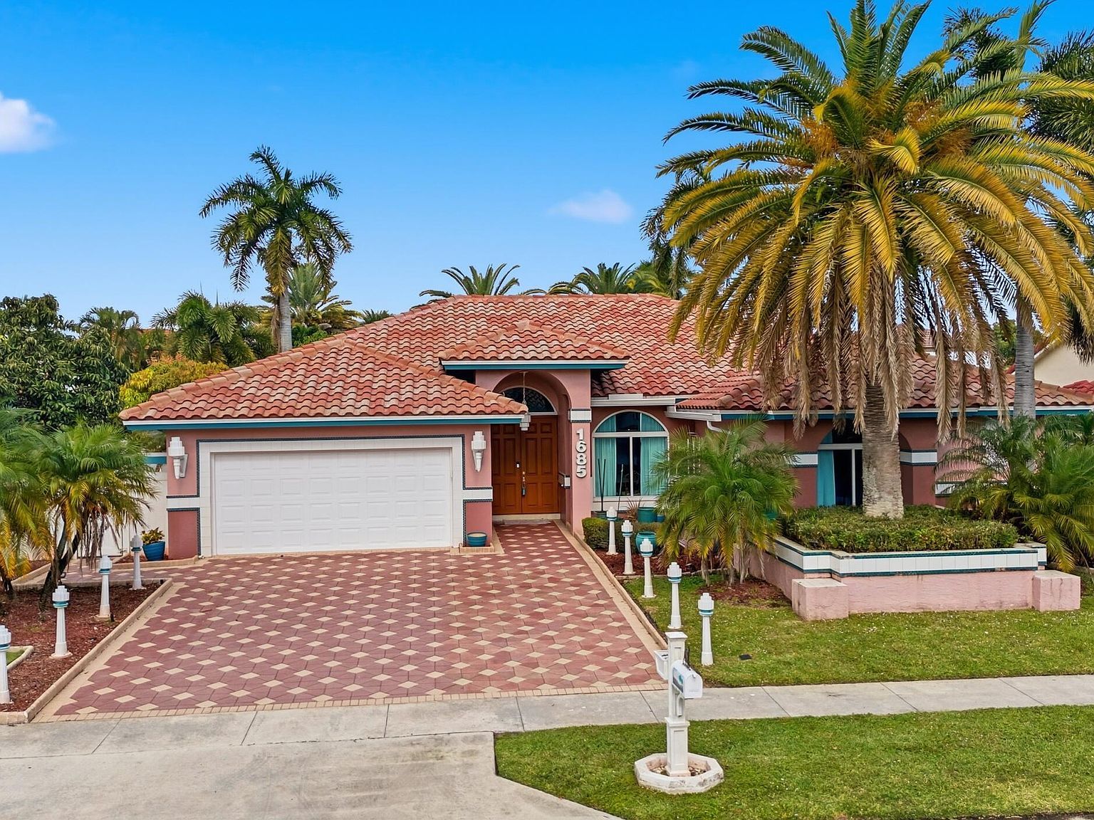 1685 SW 17th St Boca Raton, FL 33486 - Thumbnail 3