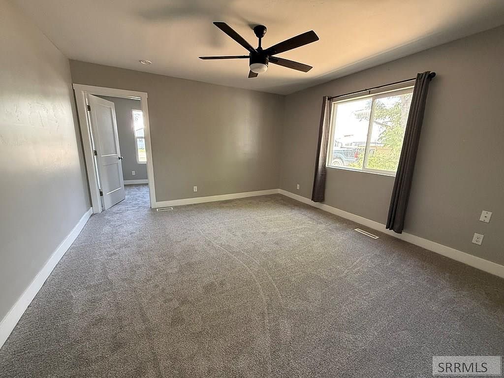 700 N Shilling Ave Blackfoot, ID 83221 - Thumbnail 3