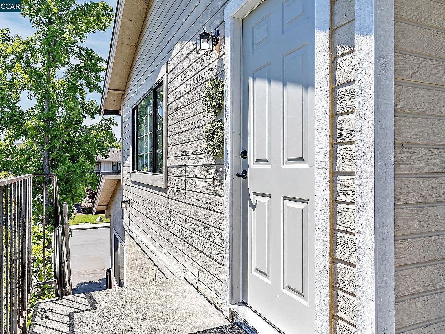 585 Studley St #4 Sonoma, CA 95476 - Thumbnail 3