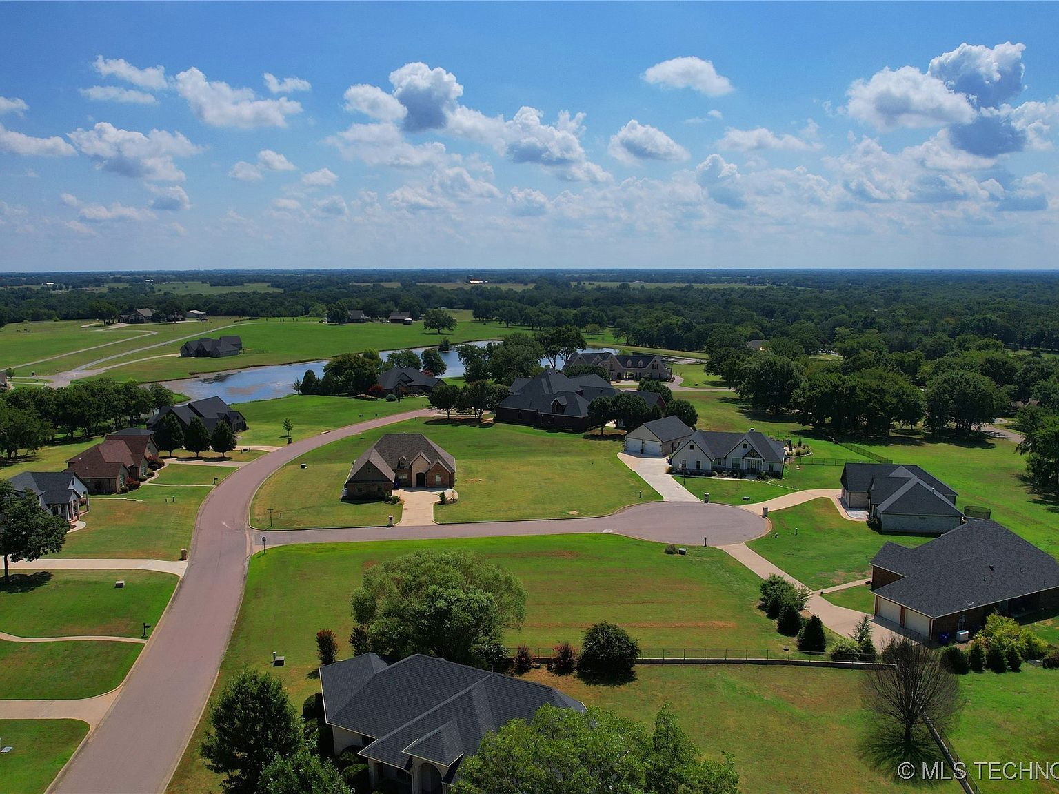 1 Tabernacle Dr Calera, OK 74730 - Thumbnail 3