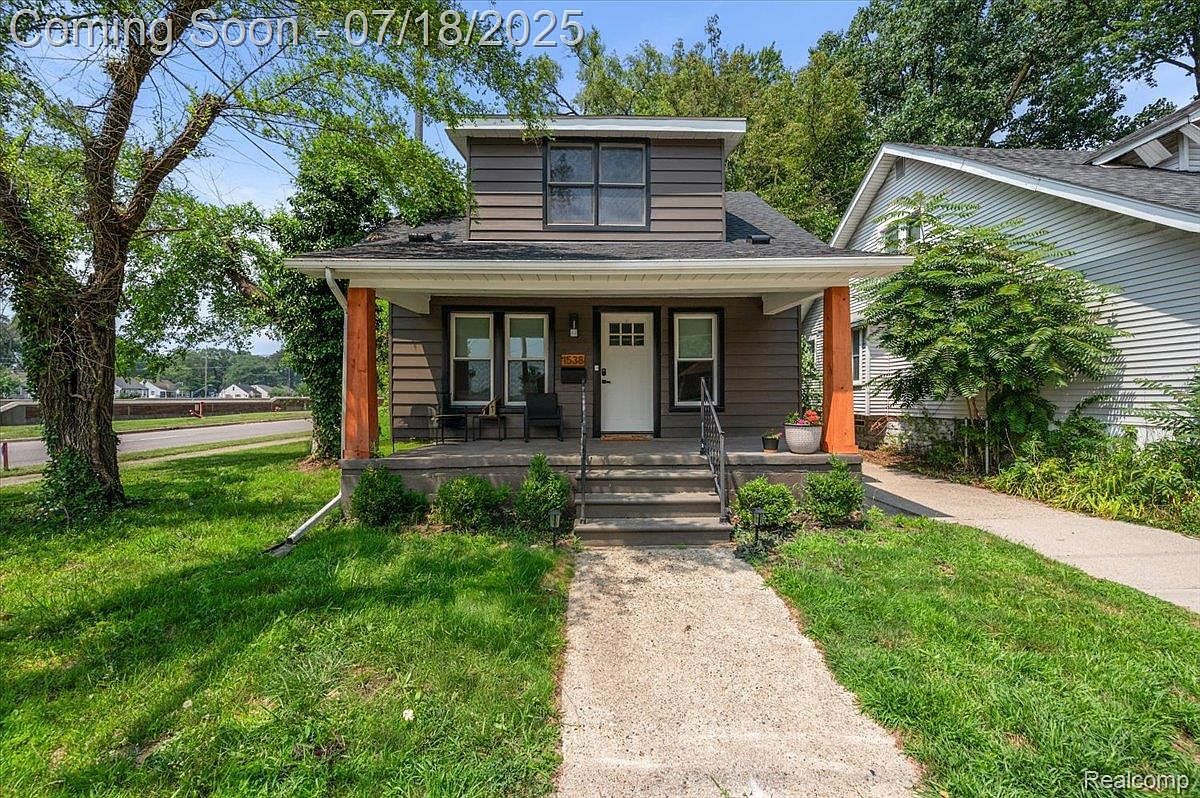 1538 S Campbell Rd Royal Oak, MI 48067 - Thumbnail 3