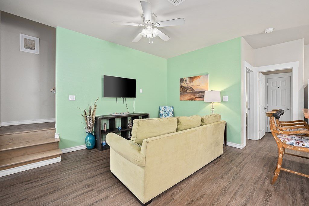 4212 Highway 35 S #6 Rockport, TX 78382 - Thumbnail 3