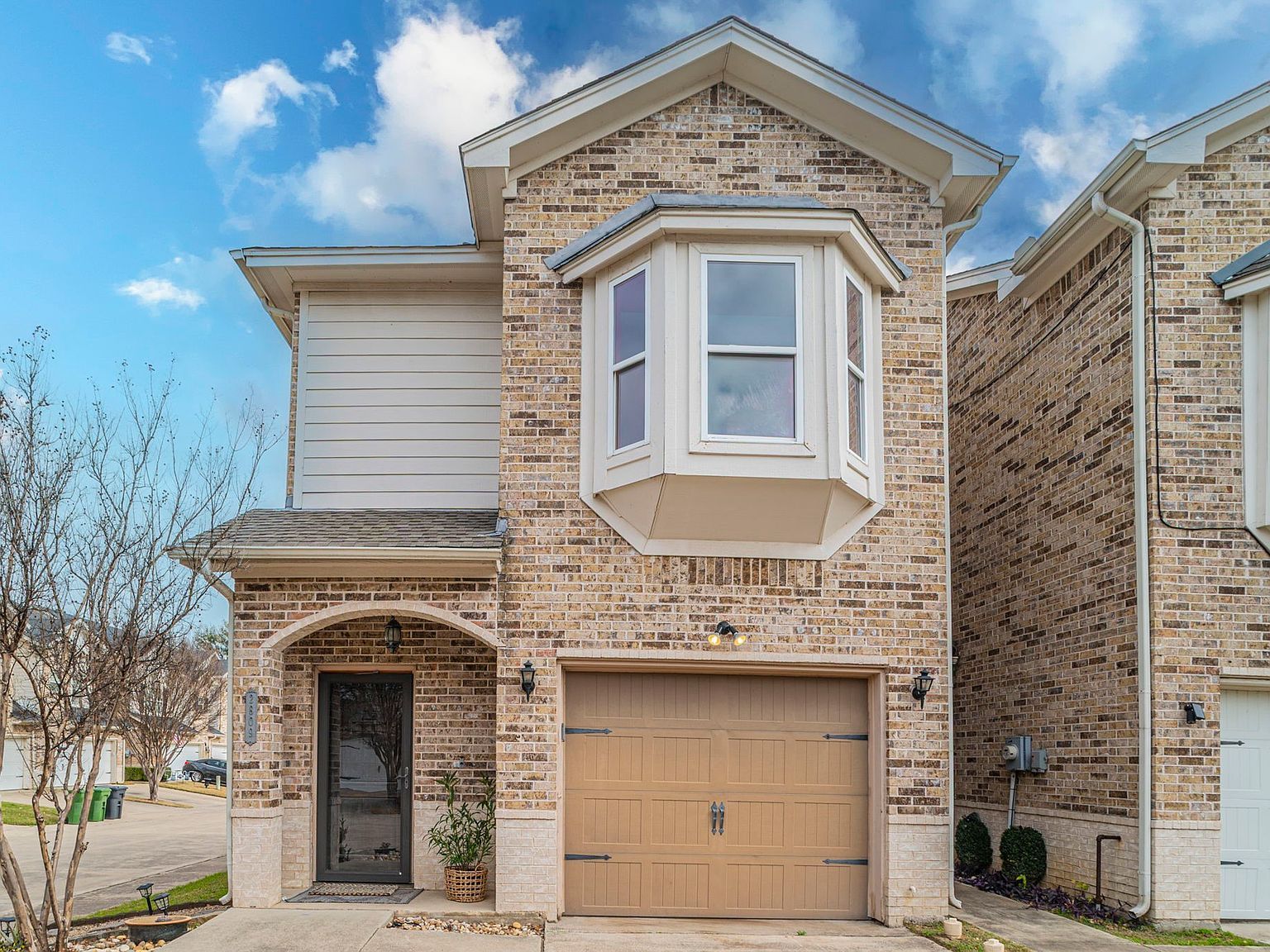 2809 Pasadena Ln Arlington, TX 76015 - Thumbnail 3