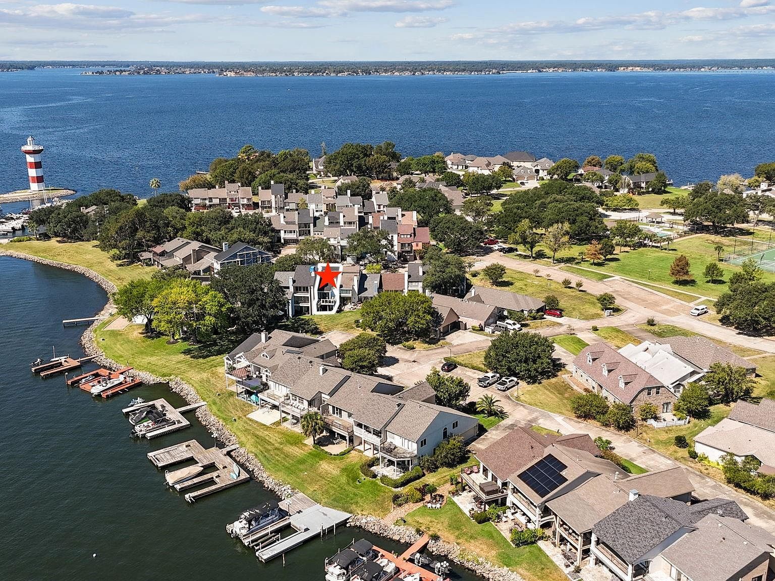 2006 Lakewood Ct Willis, TX 77318 - Thumbnail 3