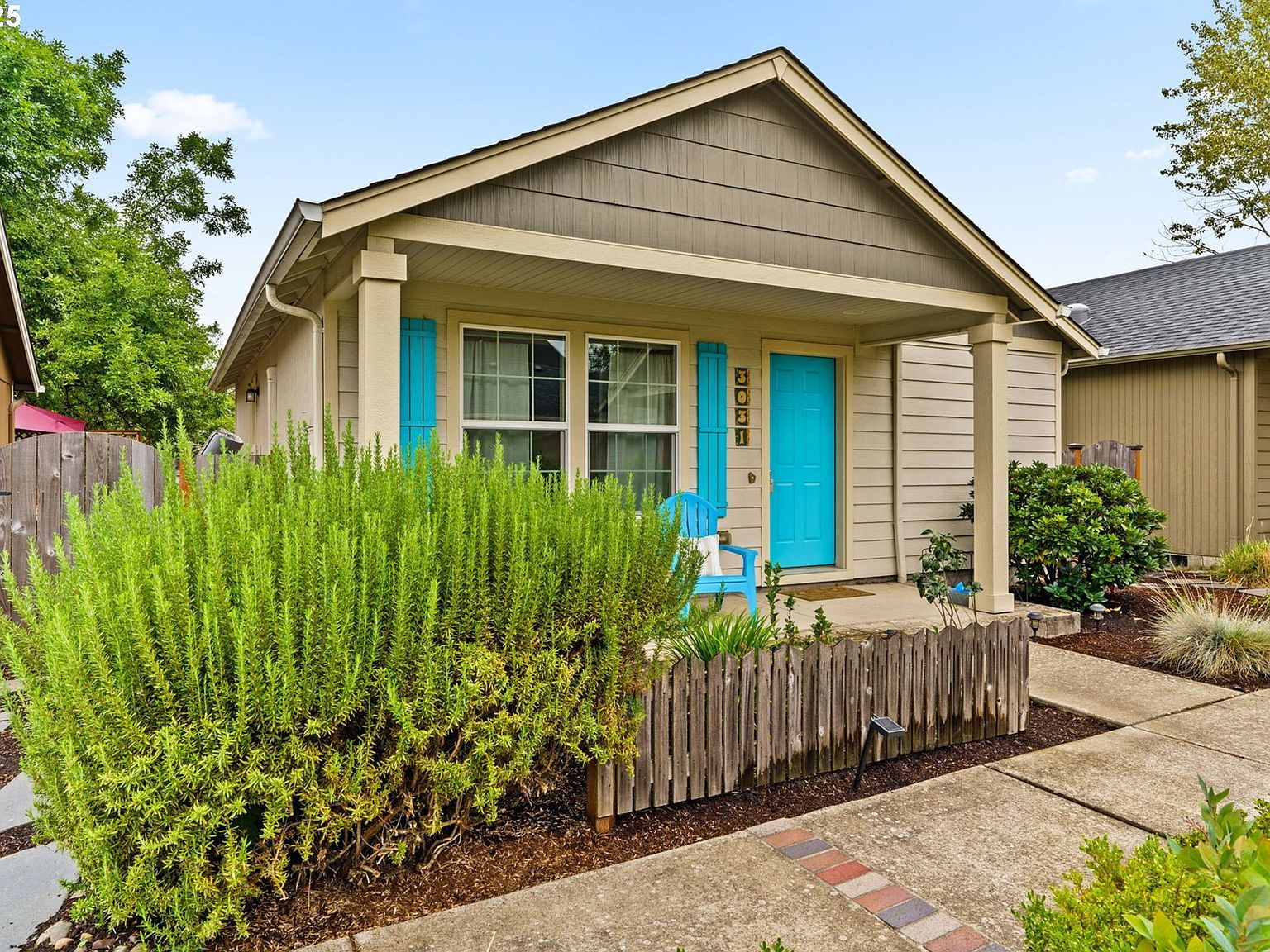 3031 Hummingbird Ln Eugene, OR 97405 - Thumbnail 3