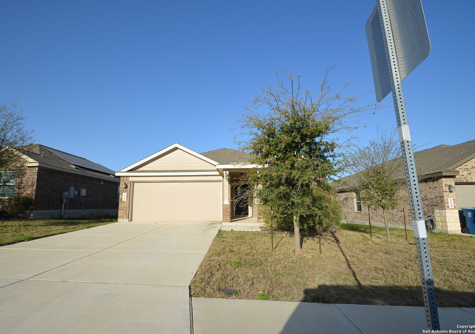 218 Holland Park Cibolo, TX 78108 - Thumbnail 3