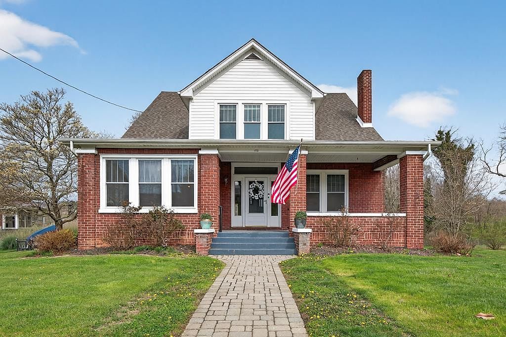 415 E Main St Marion, VA 24354 - Thumbnail 3