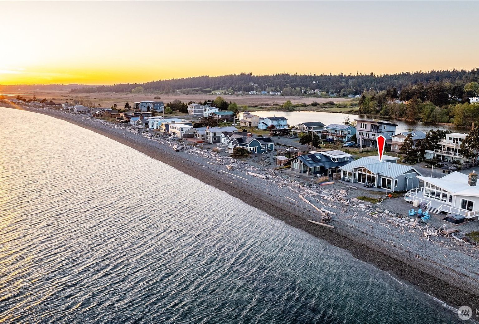 121 Keystone Ave Coupeville, WA 98239 - Thumbnail 3
