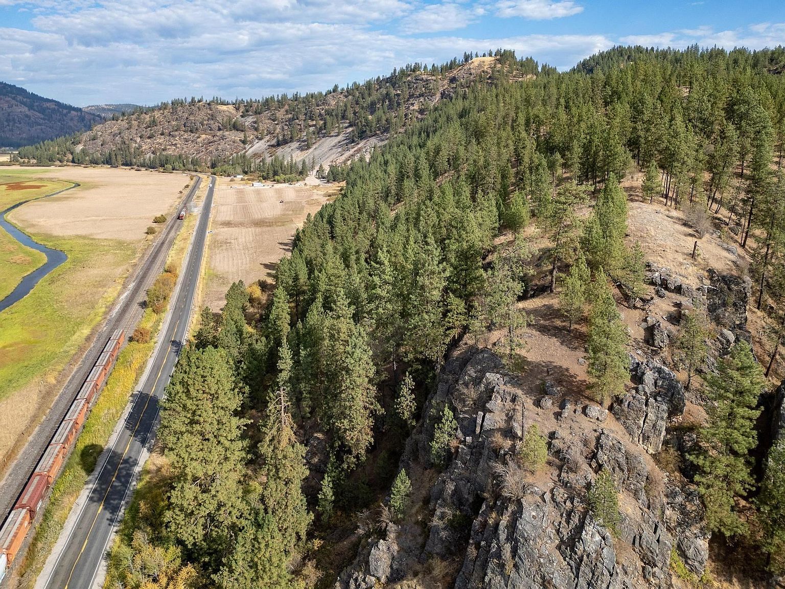 231 W Valley Ave Chewelah, WA 99109 - Thumbnail 3